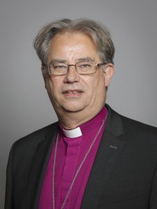 Official portrait of The Lord Bishop of Oxford, Rt Rev Steven Croft