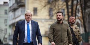 Boris Johnson convinced Vlodomir Zelensky to ditch peace talks with Russia and to ‘fight’ instead, at no cost to himself or UK soldiers’ lives.