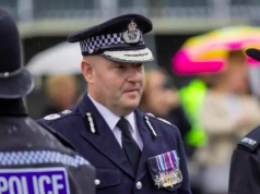 How rotten are the Police? Corrupt former police chief blamed the "political and media frenzy" for his decision to resign