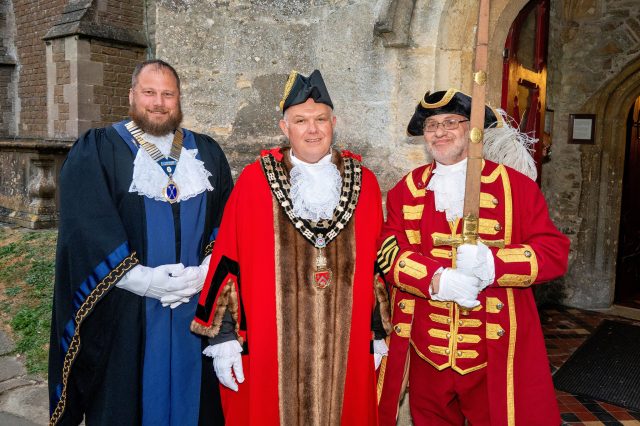 Steve Bucknell (centre) at the 'mayor-making' service in All Saints Church, Royal Wootton Bassett