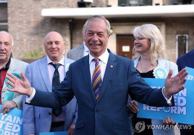 Nigel Farage celebrates huge gains for Reform