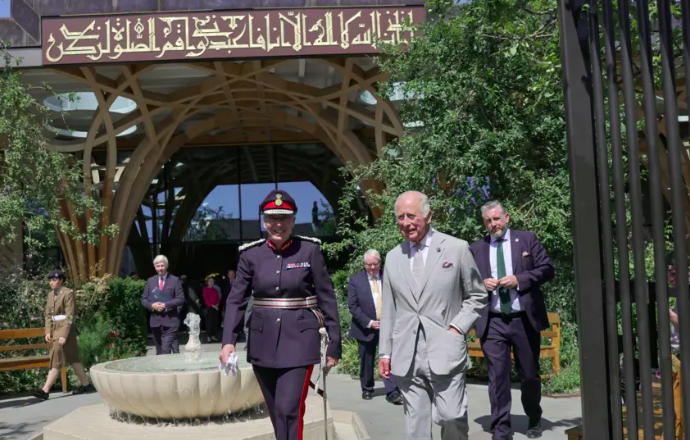 King Charles III said the mosque made a "huge contribution" to Cambridge and the wider Muslim community